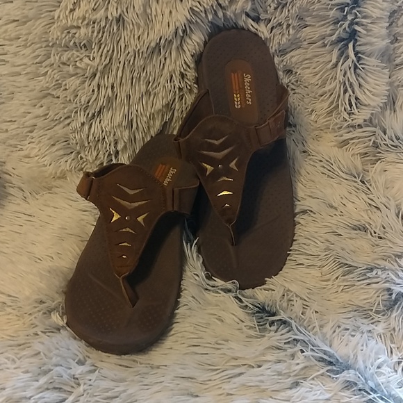 Skechers brown sandles - Picture 4 of 7